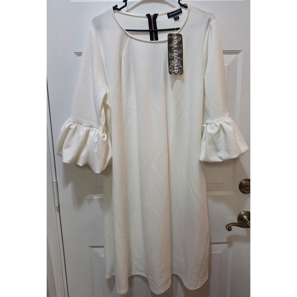 NWT Nina Leonard 1X White Crepe Bell Sleeve Shift Dress Exposed Gold Zipper Plus